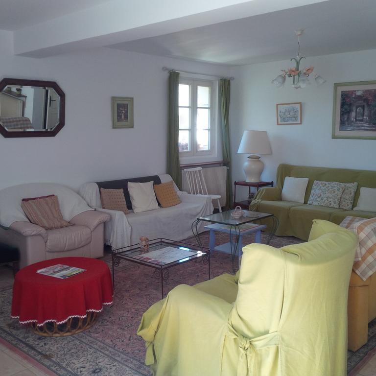 Manoir De La Rousselliere Aparthotel Loches Kültér fotó