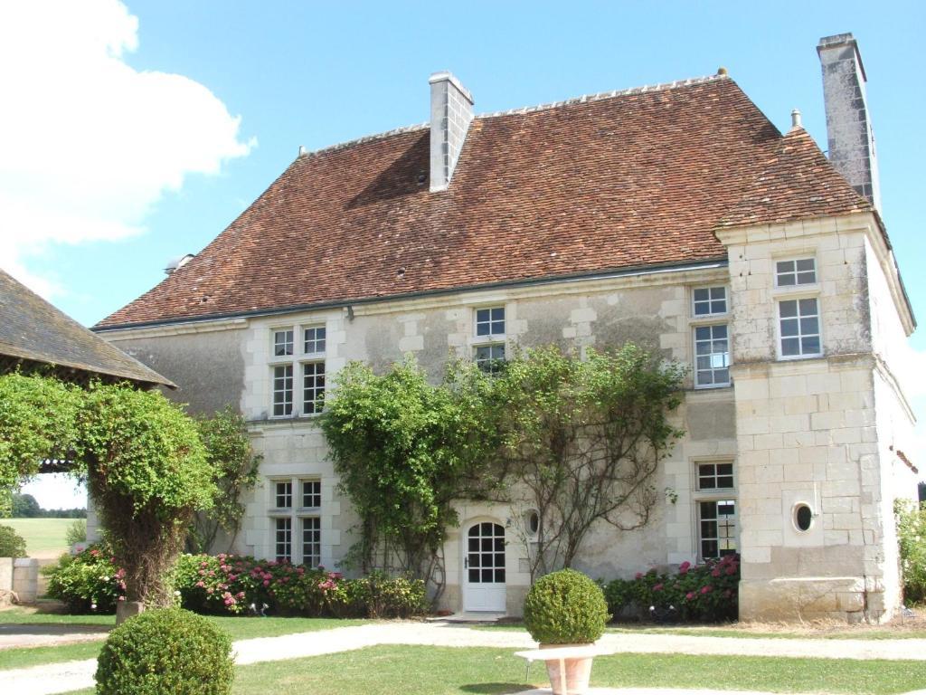 Manoir De La Rousselliere Aparthotel Loches Kültér fotó